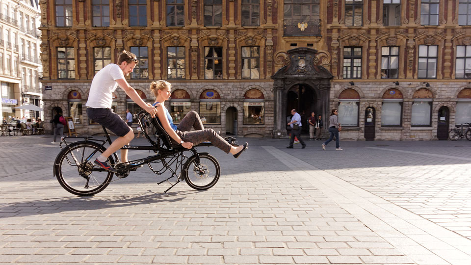 Voyage en tandem mixte vélo semi-couché one bike for two Lady Harberton