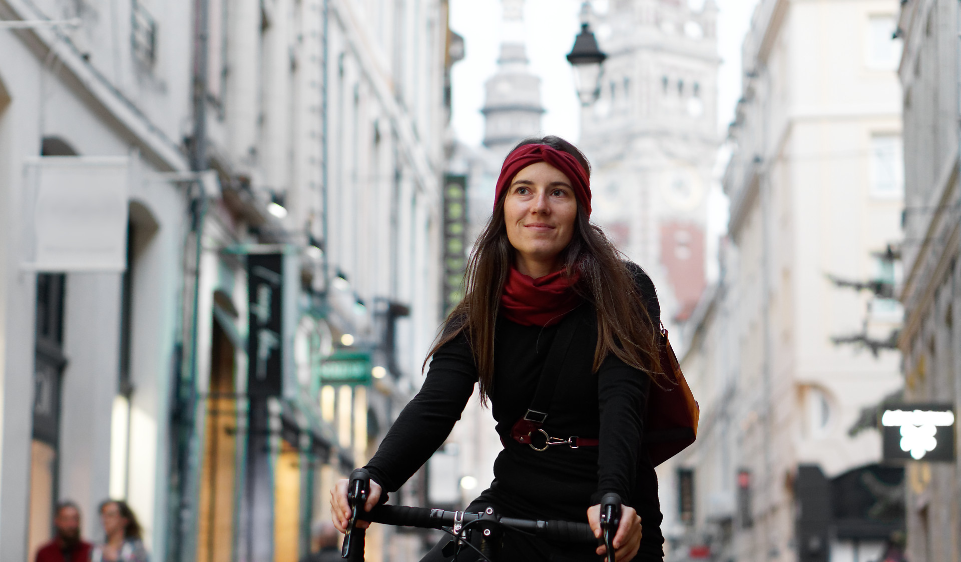 écharpe snood en laine mérinos pour cyclistes urbains Lady Harberton multiple motifs