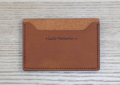 porte cartes en cuir camel tannage végétal petite maroquinerie Lady Harberton Made in France